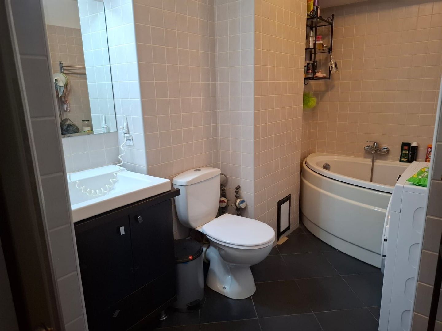 Apartament modern cu trei camere, Alexandru Obregia, 135.000€ - Poză 6