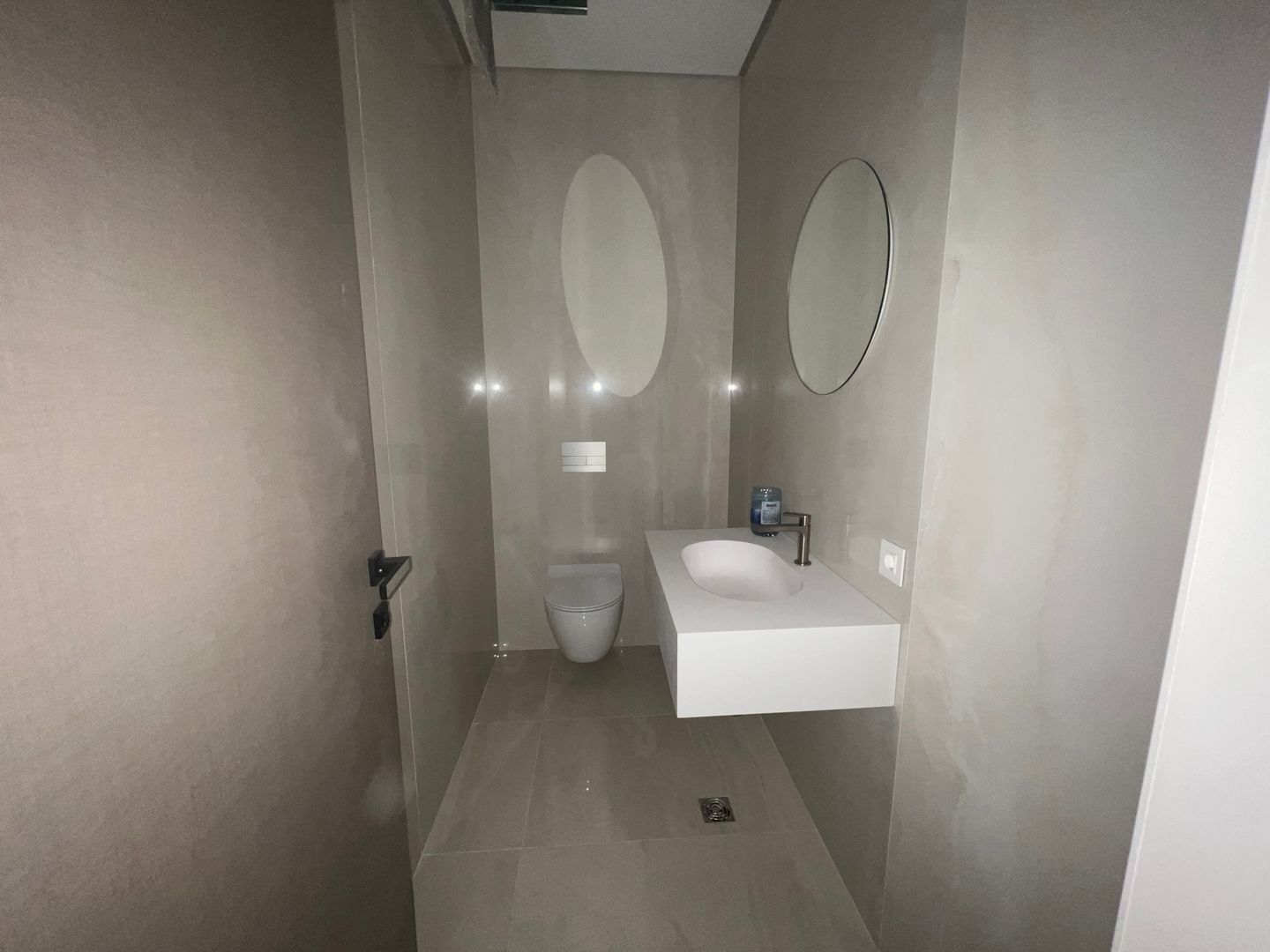 APARTAMENT DE LUX I CLADIRE BOUTIQUE I PARCUL FLOREASCA - Poză 2