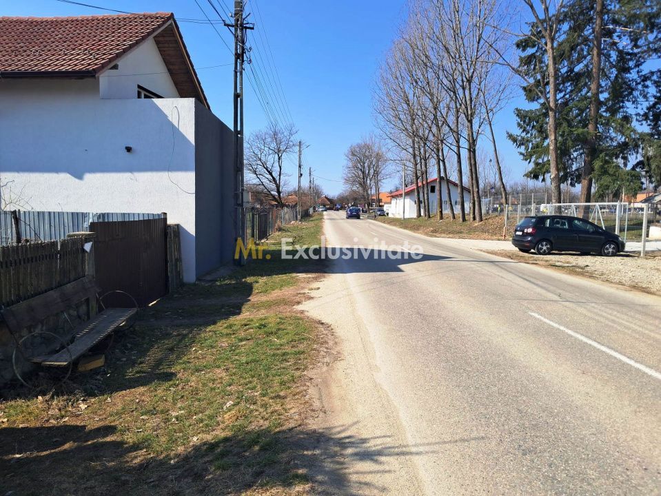 Casă și teren Polovragi - Poză 2