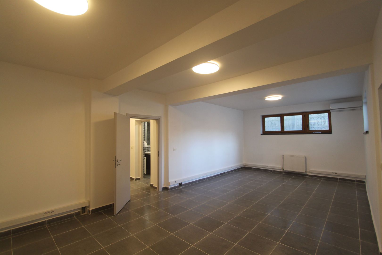 Cladire birouri - 282 mp -  zona Rebreanu - Poză 28