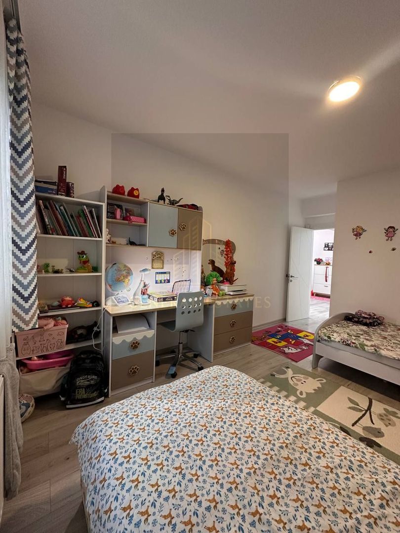 Apartament spre vinzare, 3 camere, modern, complet utilat, mobilat! - Poză 8