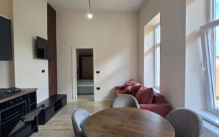 Apartament 2 camere de închiriat – Ultracentral, zona Teatrului | Arad - Poză 7
