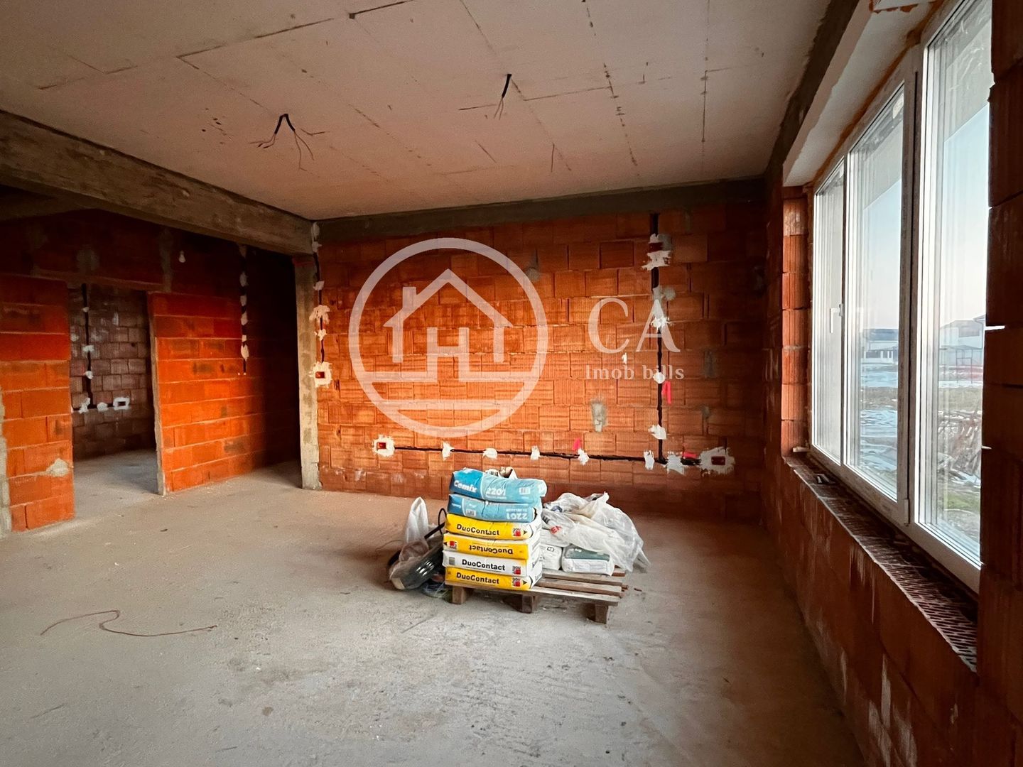 Casă de vânzare cu 4 camere in cartierul Bălcescu, Oradea - Poză 5