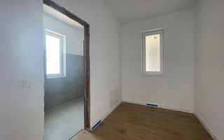 Duplex separat prin camera tehnica - 5 camere - Mosnita Noua - Poză 8