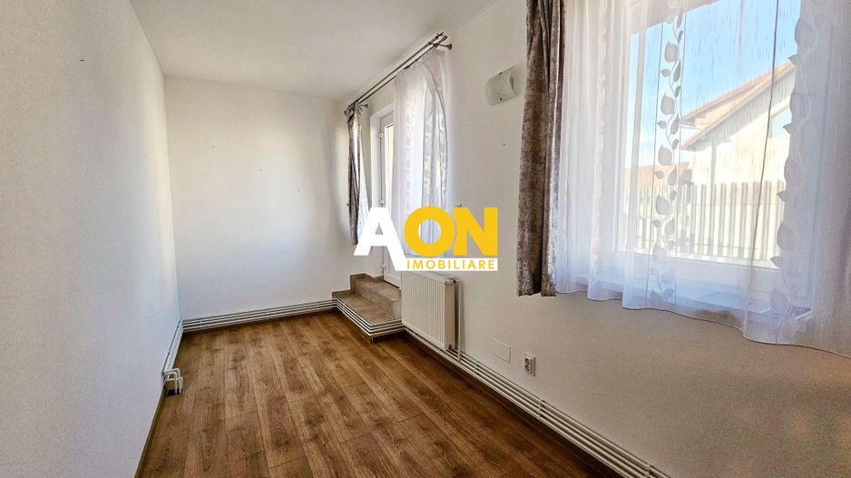 Penthouse 4 camere, mobilat, 100 mp utili + terasa 88 mp, ultracentral - Poză 15