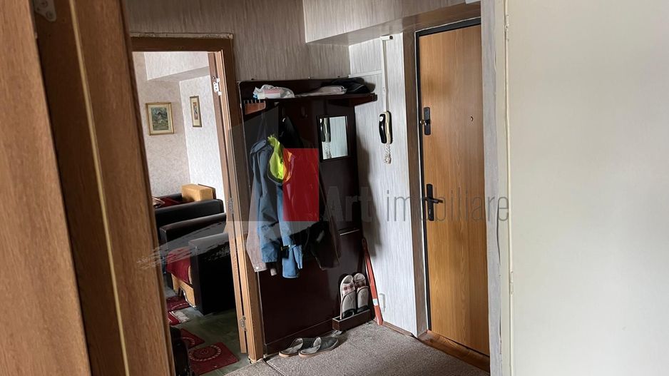 APARTAMENT 2 CAMERE  - MEGA MALL - Poză 4