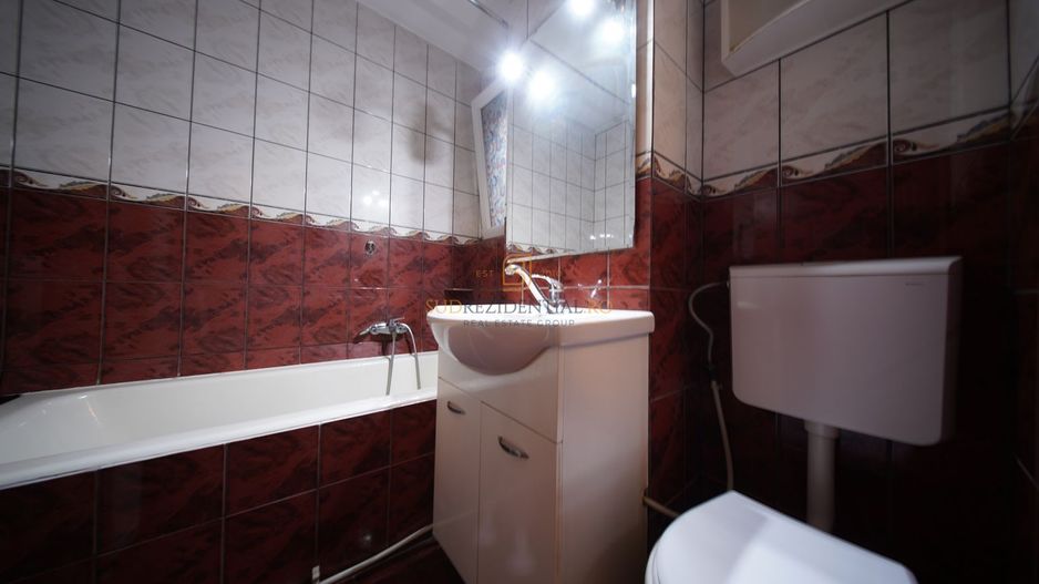 Eroii Revolutiei - Apartament cu 2 camere, decomandat, Comision 0% - Poză 17