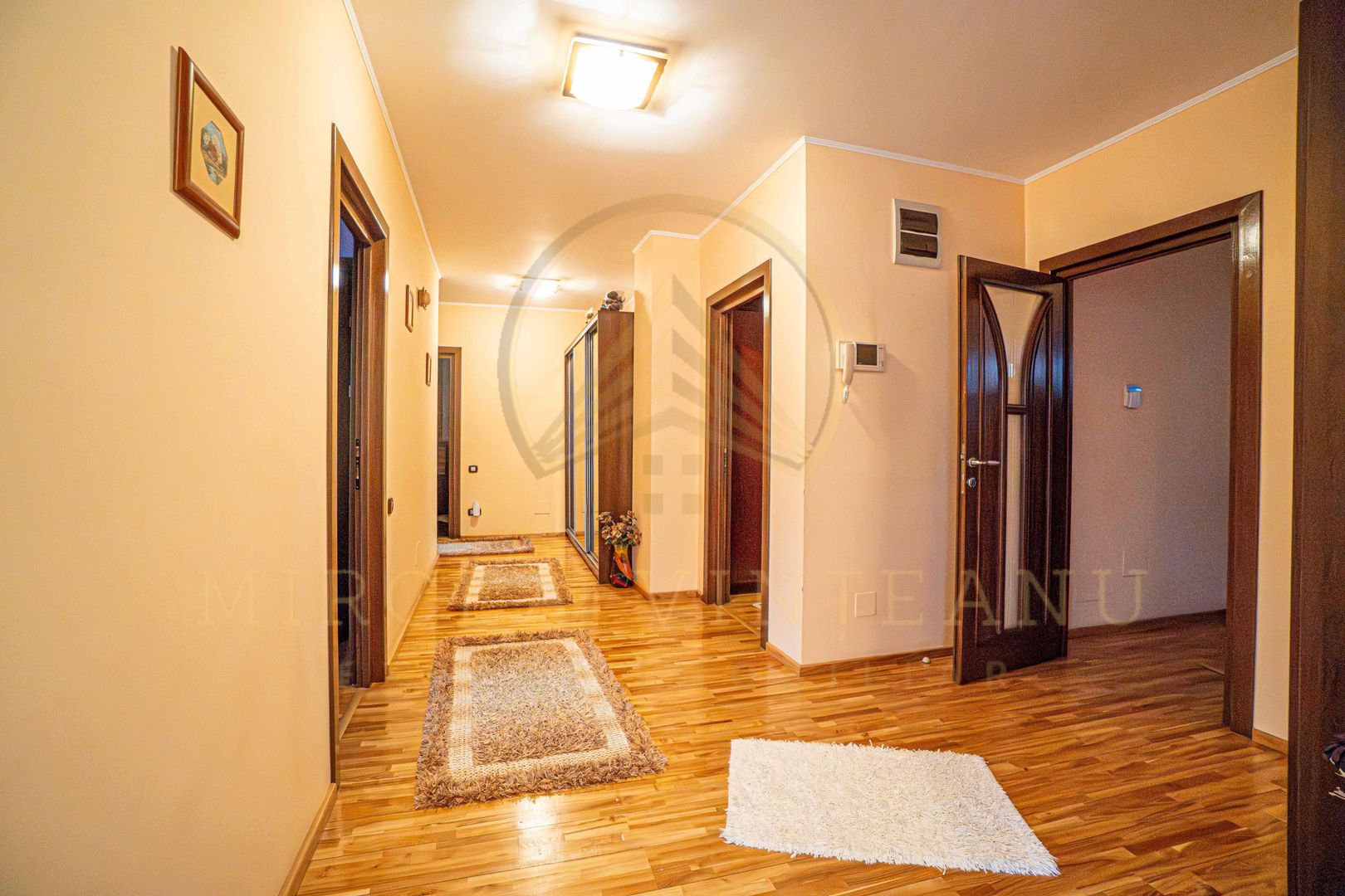 DACIA - Vila D+P+1E+M, teren 780 mp, deschidere 24 ml. - Poză 43