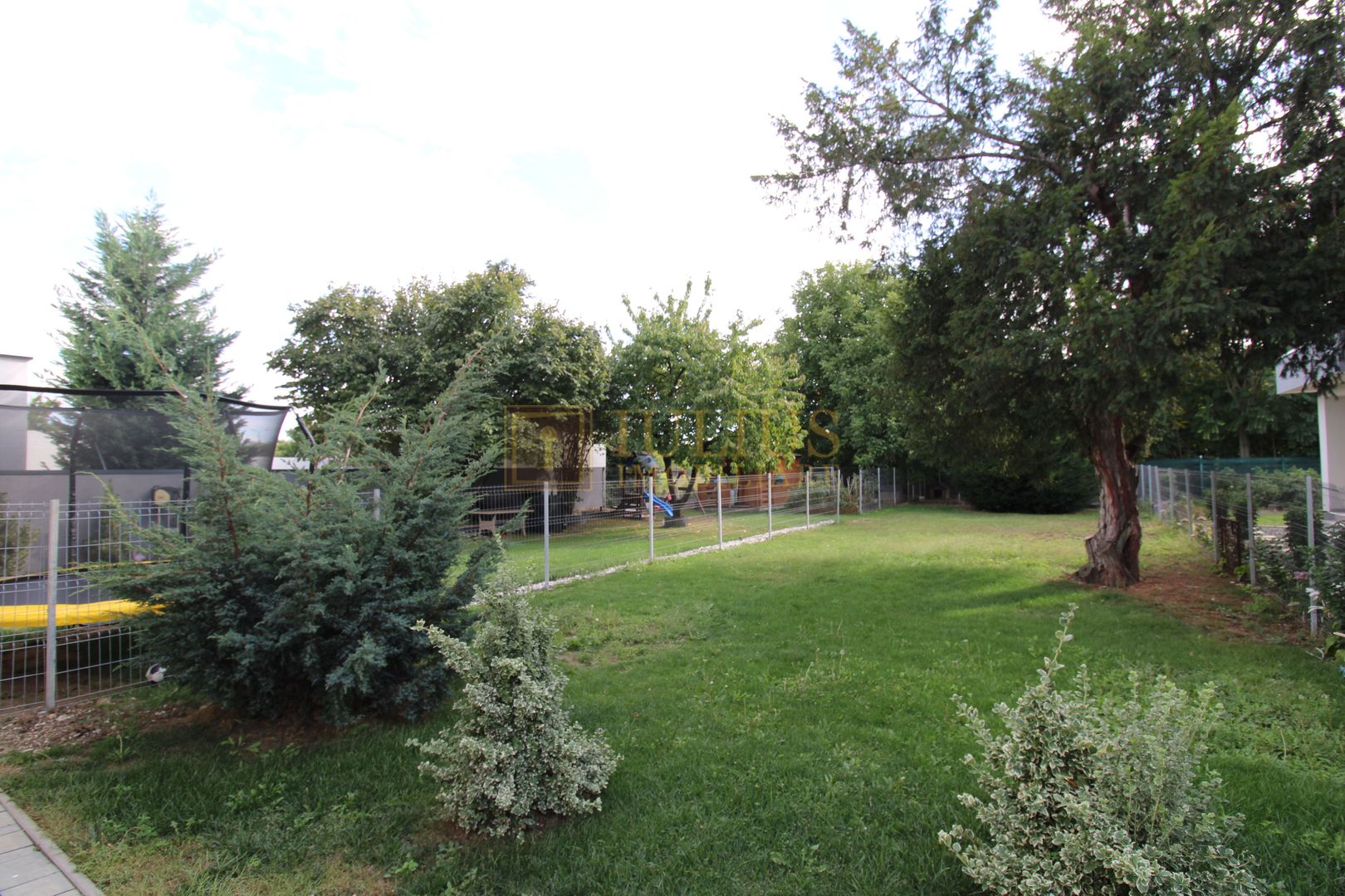 Zona Lipovei, casa 4 camere + 3 bai, curte proprie. - Poză 28