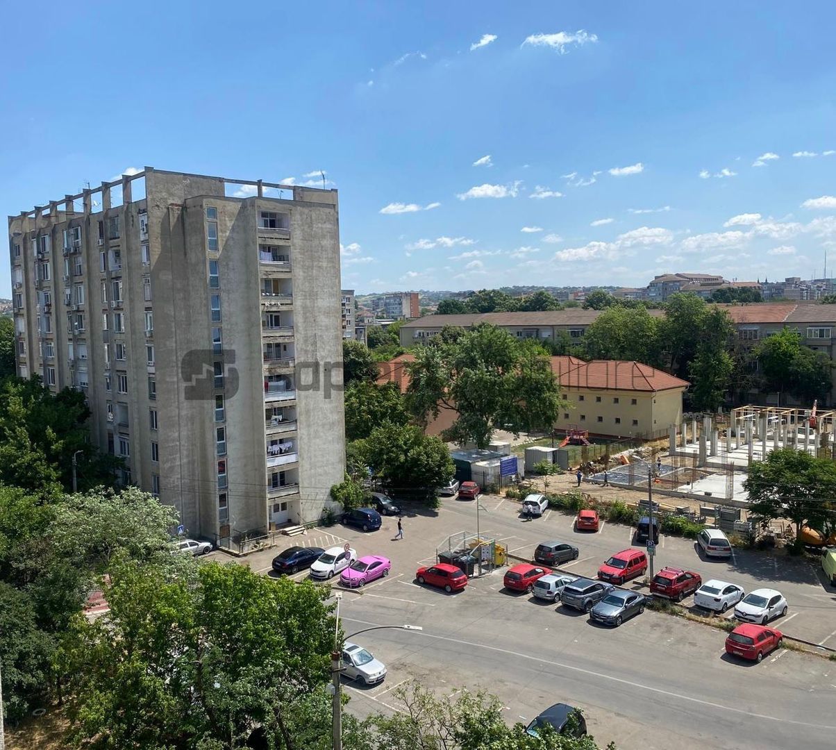 GARSONIERA IN ORADEA - Poză 12