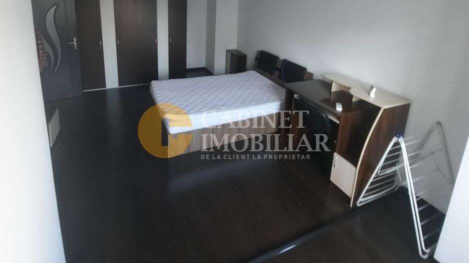 ROND ZIMBRU - Apartament 2 Camere Decomandat - Poză 4