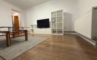 APARTAMENT DE VANZARE! VIS PE BULEVARDUL CASTANILOR! - Poză 3