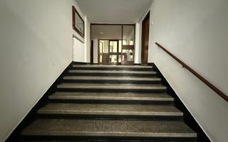 Studio de vanzare - Poză 9