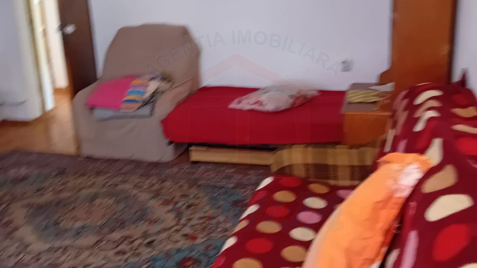 PROPRIETATE P+P1 CU 10 CAMERE – DE ÎNCHIRIAT SAU DE VÂNZARE - Poză 6