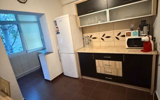 Soarelui | 3 camere | Decomandat | 2 băi | 2 balcoane | Etaj 3 - Poză 4