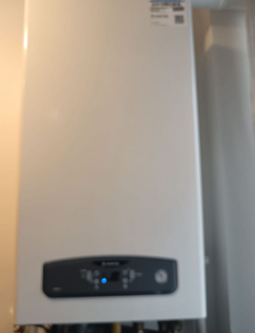 AP. 2 CAMERE PANTELIMON, CENTRALA PROPRIE, BLOC REABILITAT, MODERN - Poză 8