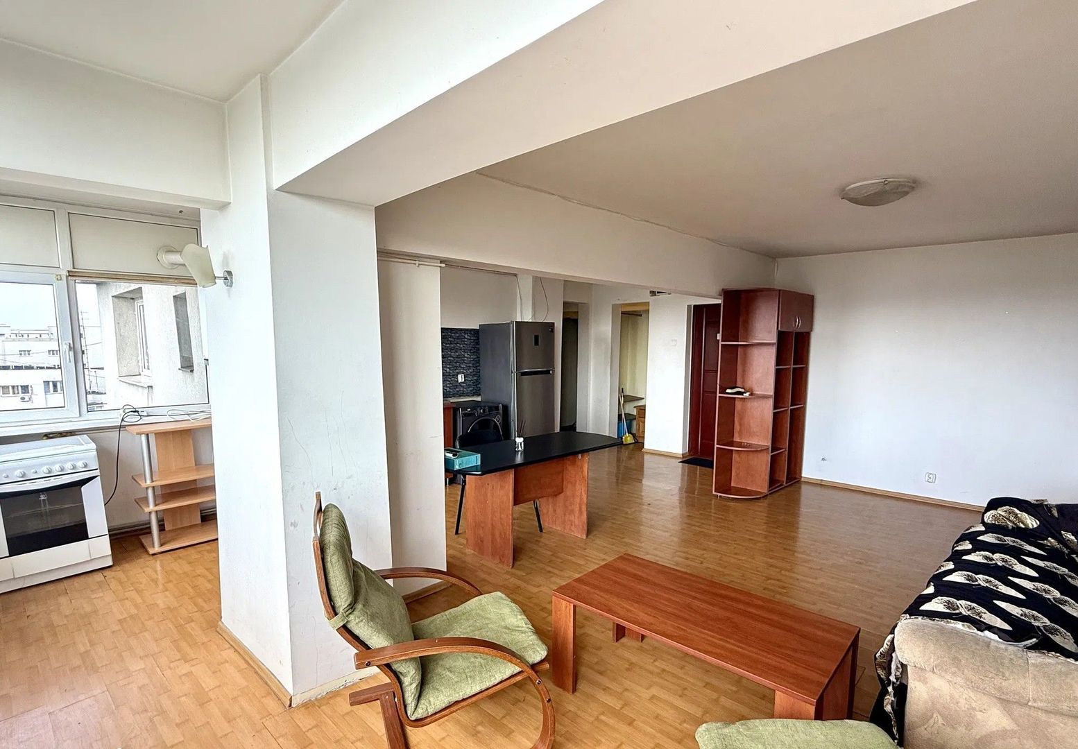 Apartament amplu si luminos, trei camere decomandat, Nicolae Titulescu - Poză 5
