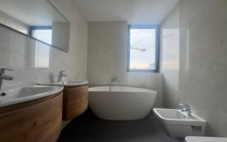 3 camere PREMIUM| 117 MP + 10 MP terasa - Poză 7