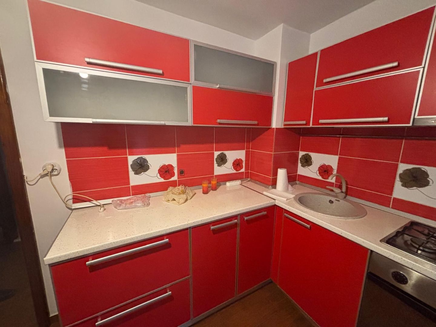 De inchiriat – Apartament 3 camere, 85 mp, partial mobilat - Poză 13