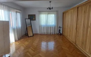 Casă de vânzare în Covasna - complet renovată, mobilată și utilată! - Poză 11