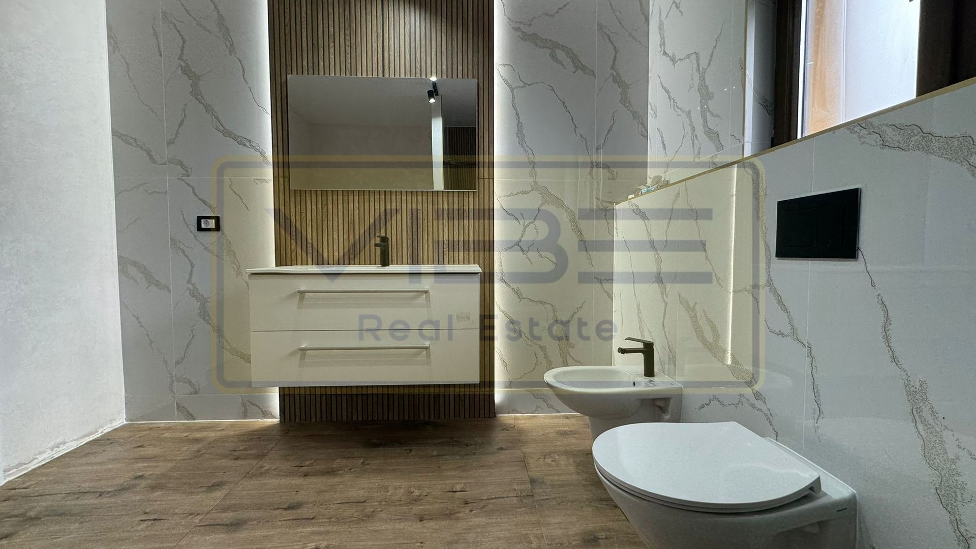 Duplex 4 camere 2 bai Galata Spitalul Arcadia - Poză 20