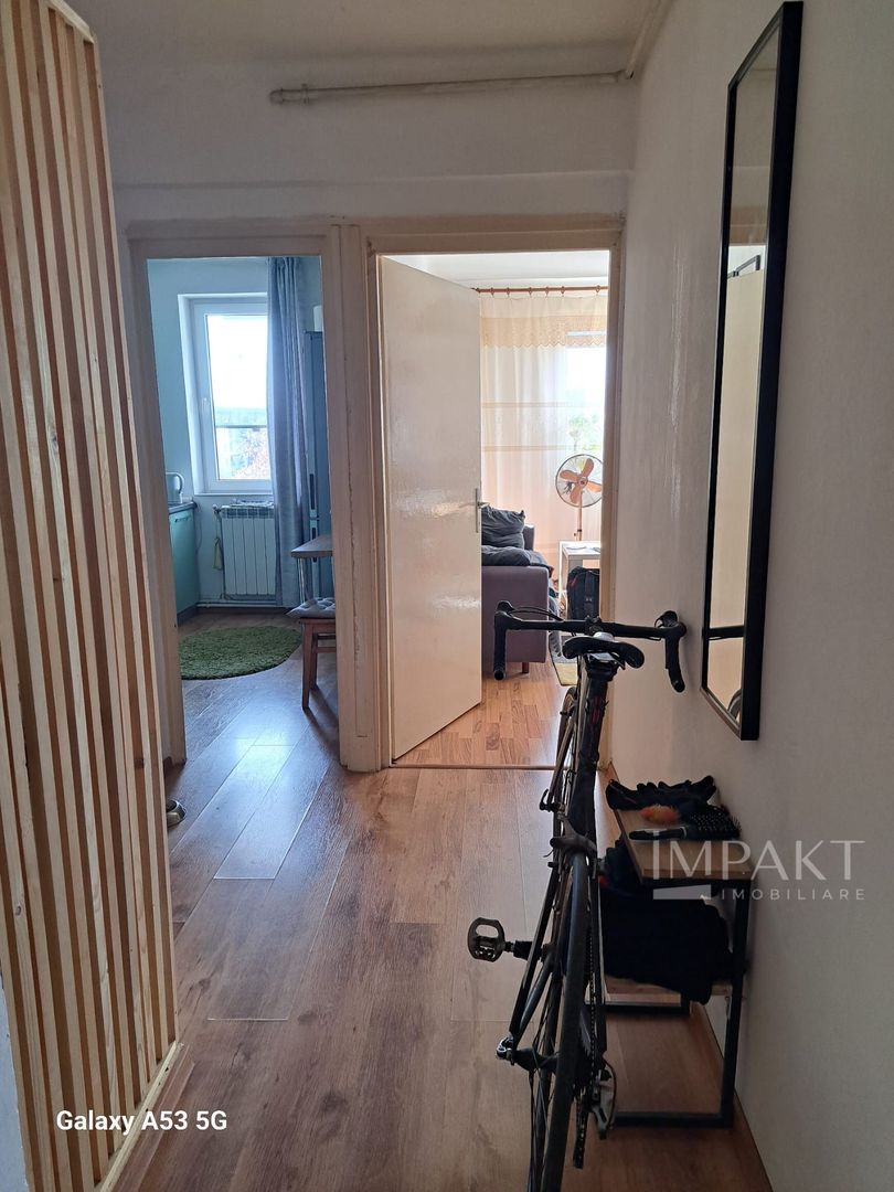 Apartament cu 2 camere semidecomandat- Zona Platinia - Poză 4