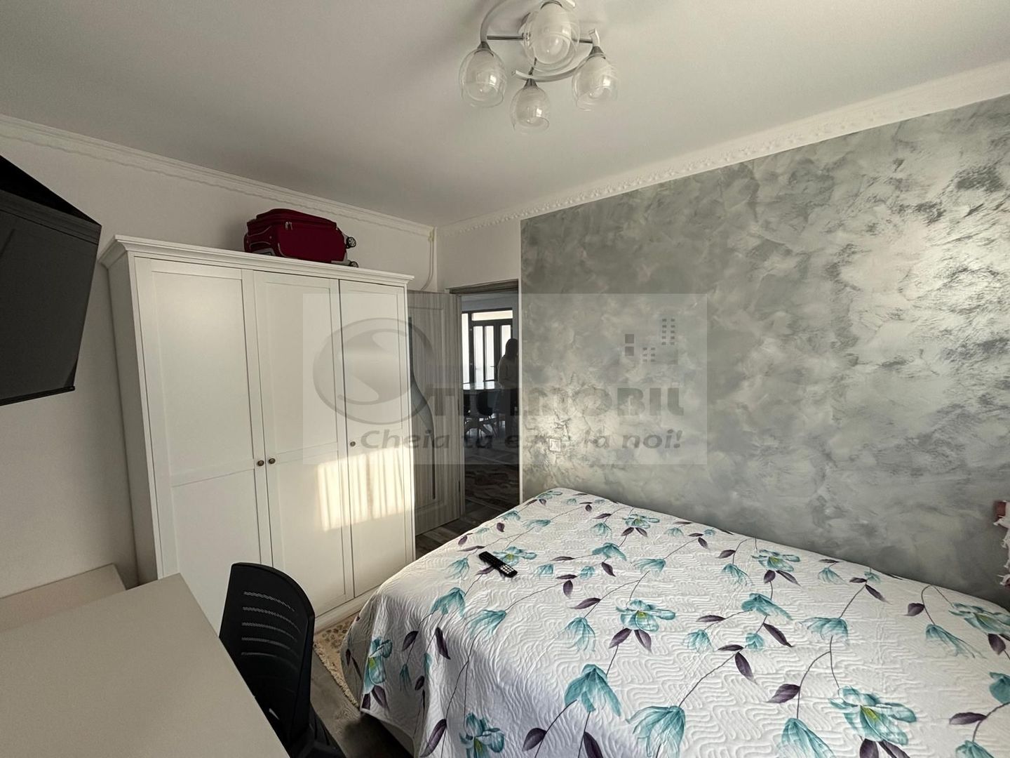 Casa individuala,mobilata si utilata complet, Bucium-Visan,400mp teren - Poză 7