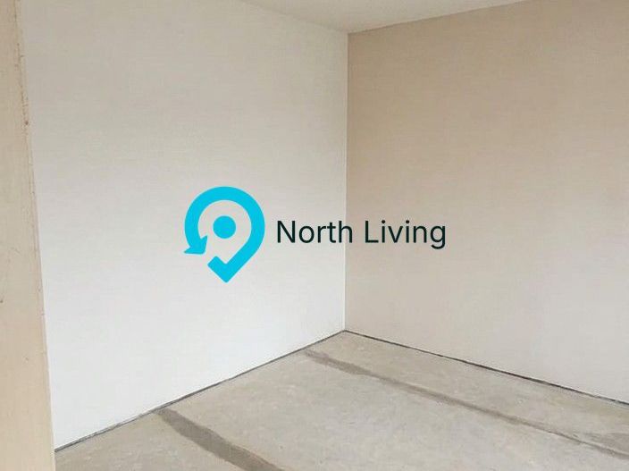 Apartament 4 camere de vânzare - Zona Tineretului - Poză 2