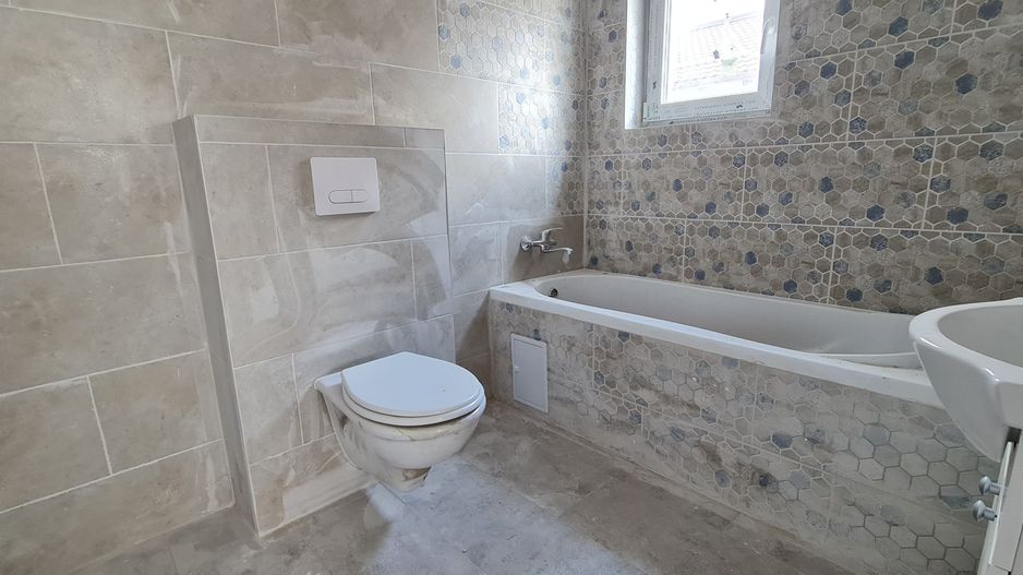 Casa individual Sanpetru zona Primaverii - Poză 2