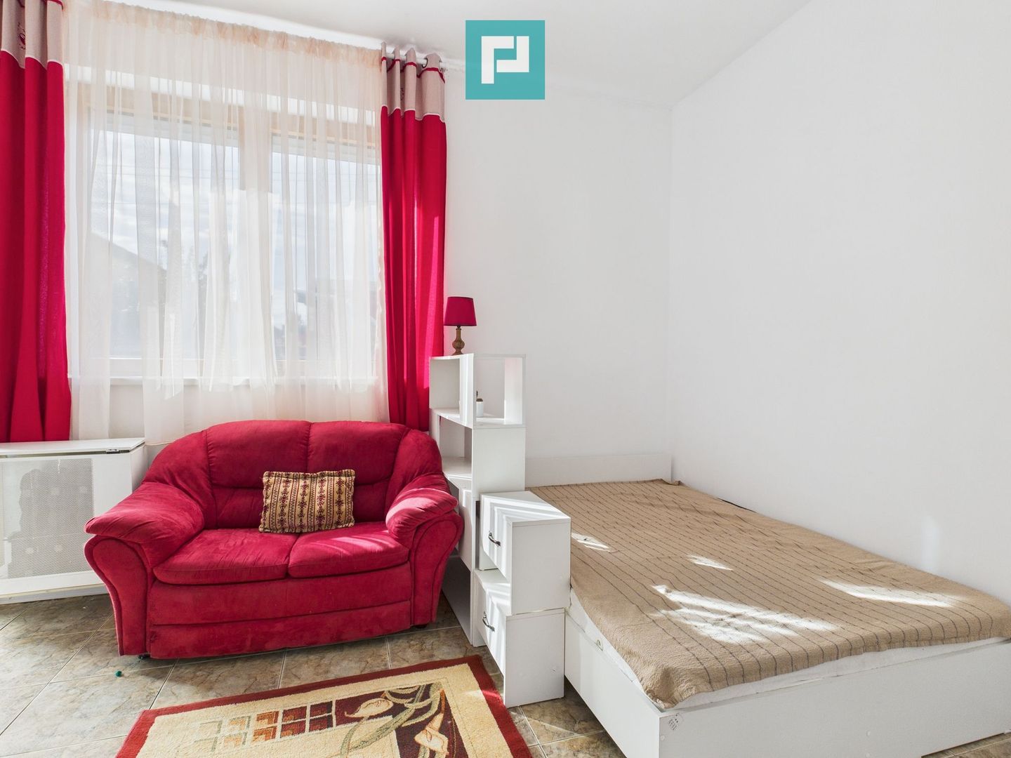 Apartament cochet și modern la casă în Grădiște - Poză 2