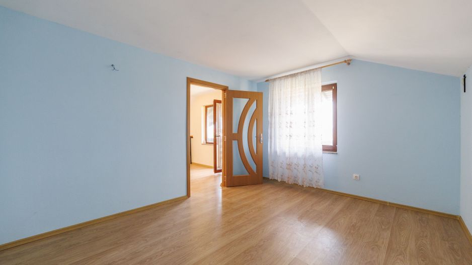 Casa P+M cu 6 camere si teren de 705 mp | Pitesti – Strada Zborului - Poză 24