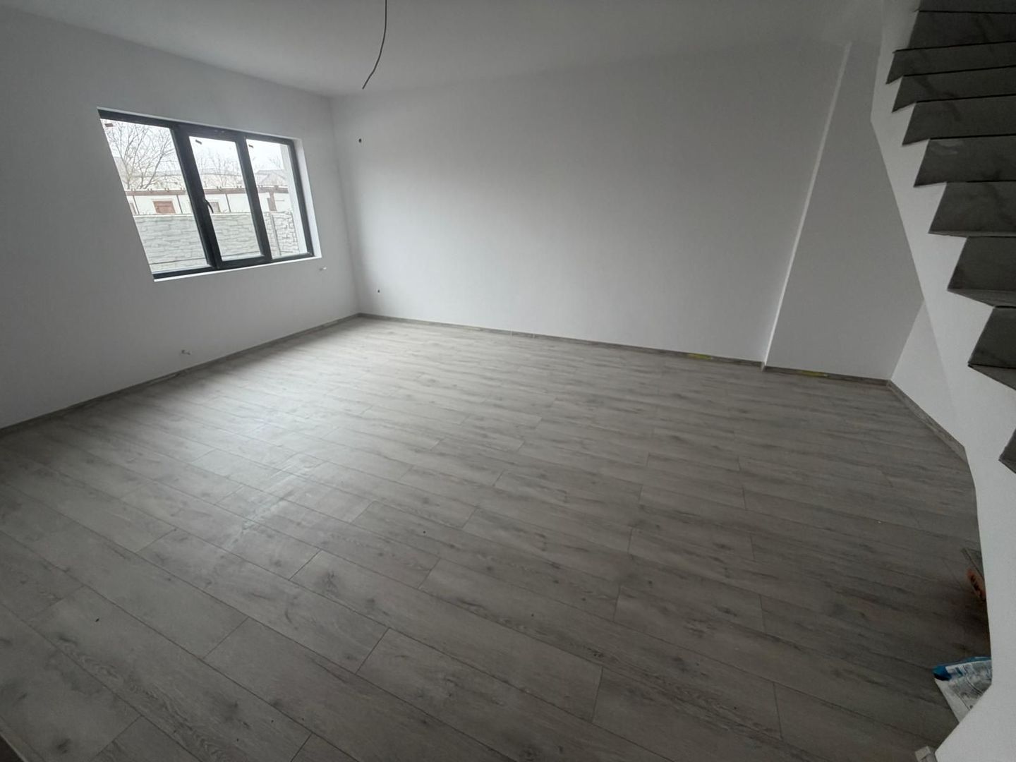 CASA TIP CUB BRAGADIRU, INCALZIRE PARDOSEALA, TEREN 185 MP, COMIS 0% - Poză 9