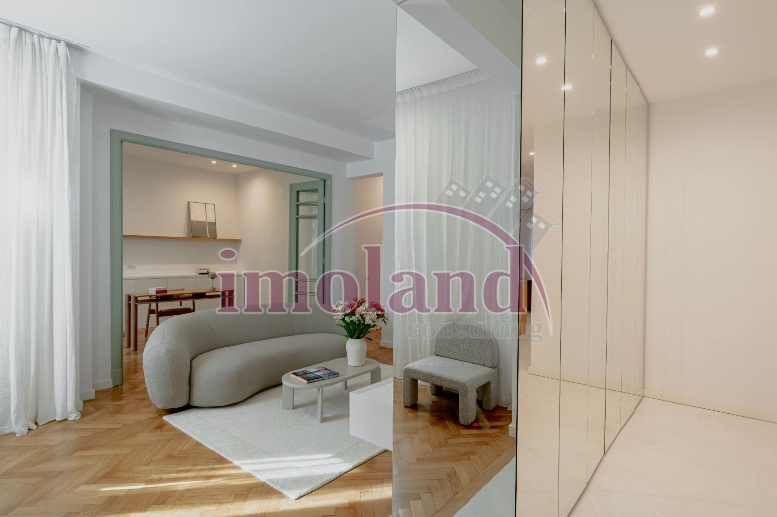 Apartament cu 2 dormitoare si birou - Carol I - Poză 6