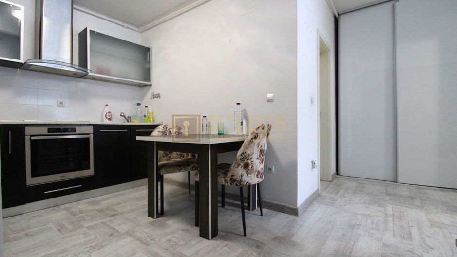 Studio; dormitor + sufragerie, langa IQ Hotel - zona de sud. - Poză 10