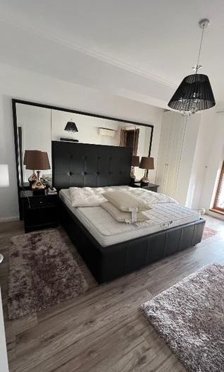 Apartament lux 2 camere, etaj 2, bloc nou, garaj inclus, Aurel Vlaicu - Poză 1