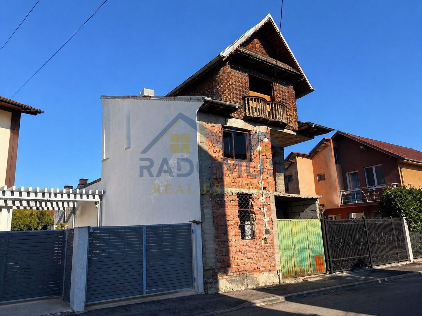 Casă S+P+1+M "la roșu" – Str. Dreptății - Ploiești -103 mp utili - Poză 2