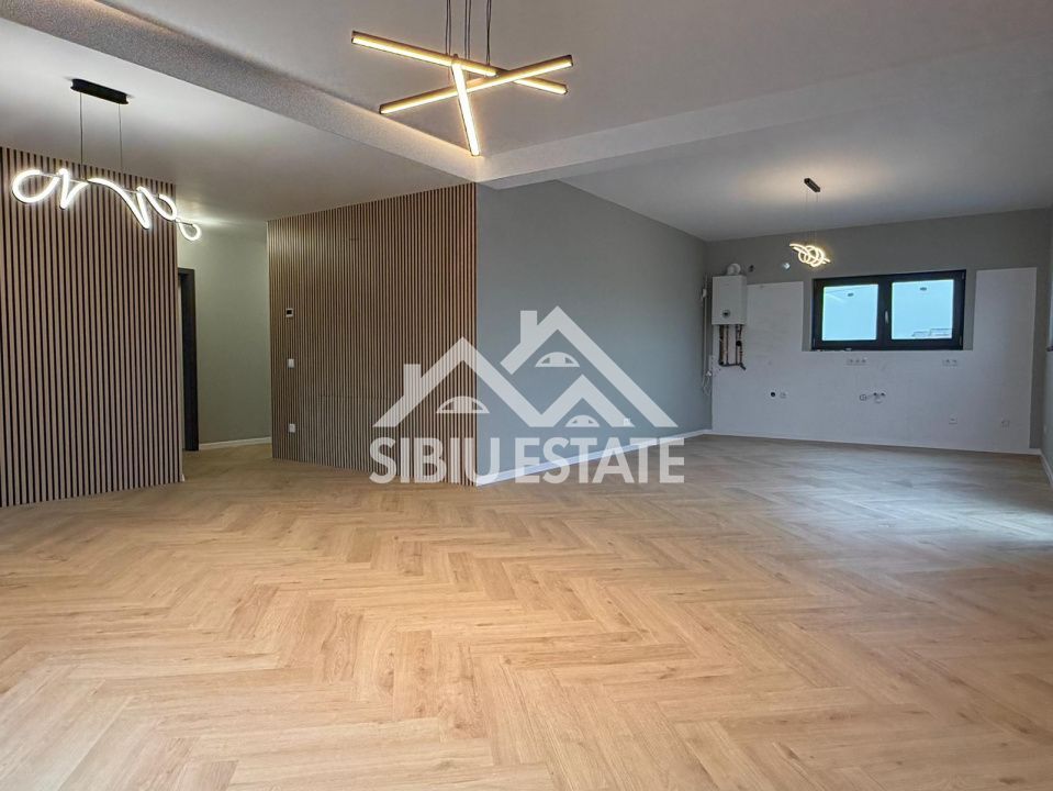 Apartament exclusivist 4 camere, intabulat, 115 mp , Grădină 200 mp , - Poză 3