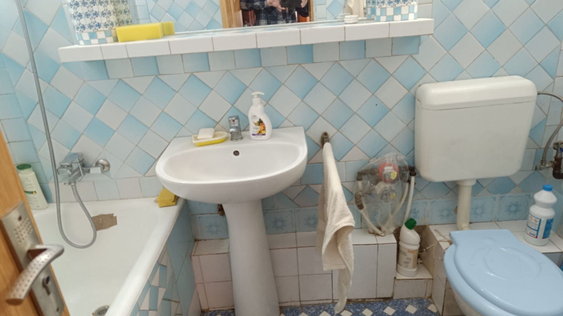 Apartament 2 camere decomandat bloc 1980 langa metrou Gorjului - Poză 10