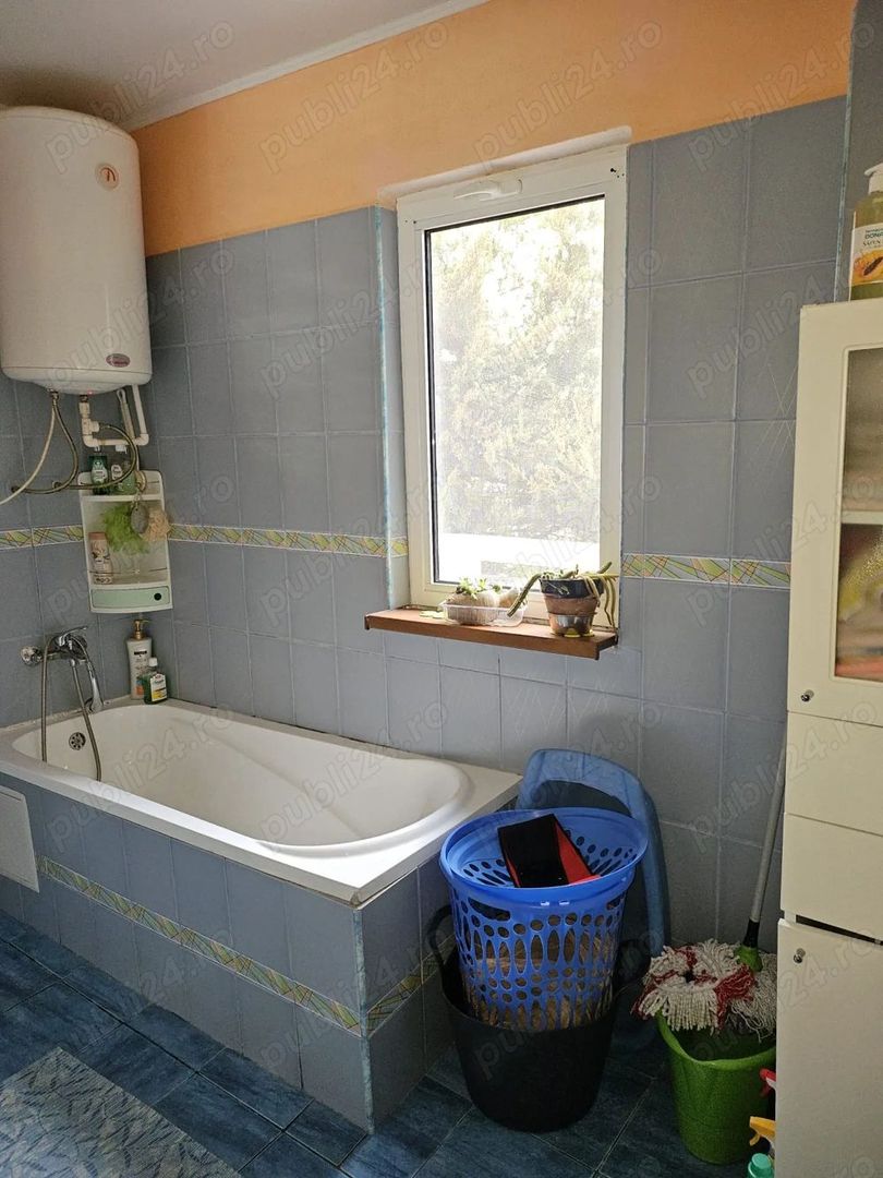 Casa in Comuna Nuci IF - Poză 8