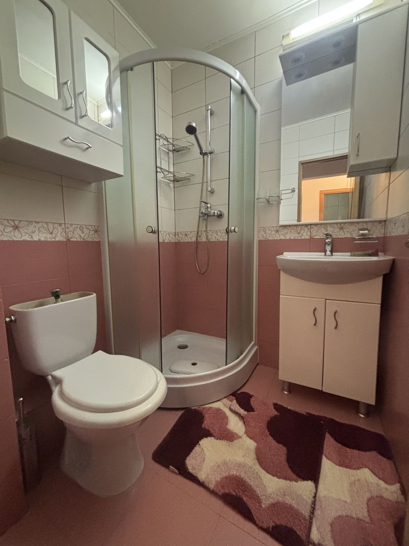 Apartament spatios in zona Sagului - Poză 9