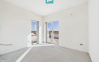 Penthouse cu lift privat și terasă mare în Ghiroda - Poză 1