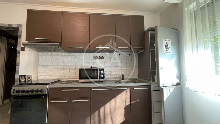 Apartament de vânzare cu 2 camere în zona Nufarul, Oradea - Poză 4