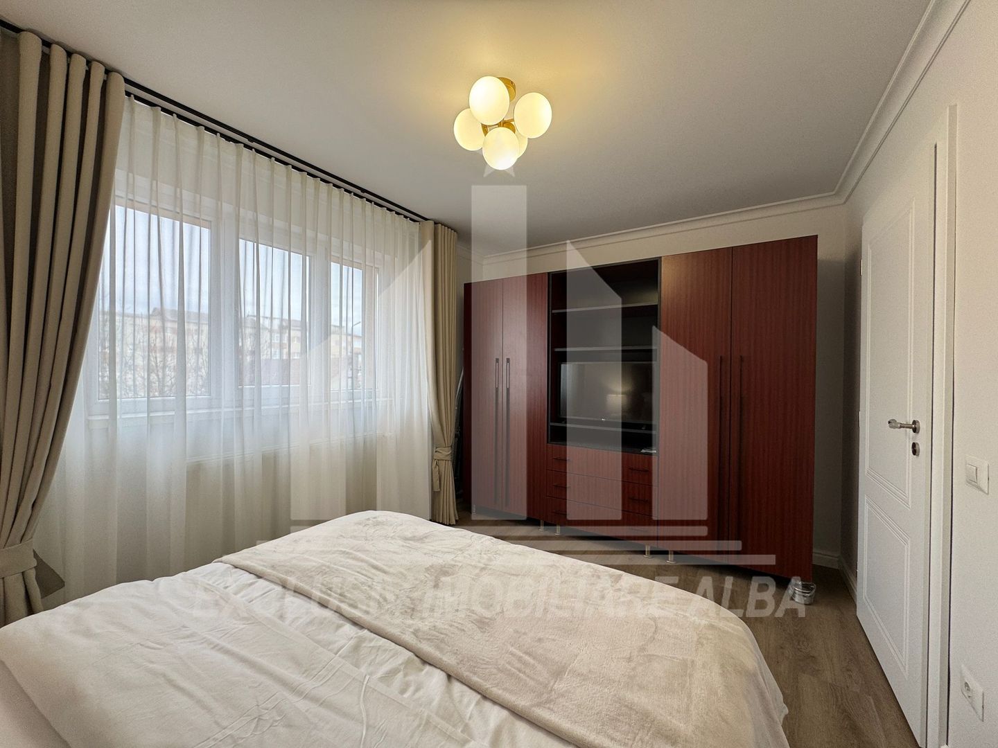 Apartament 2 camere | 50 mp | Etaj 2 | Ultrafinisat | Cetate - Poză 7