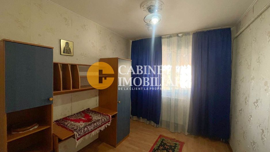Apartament 3 camere decomandat zona Galata - Poză 3