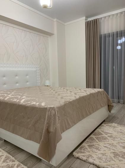 De inchiriat apartament 2 camere bloc Riviera faleza Dunării , 750 Euro - Poză 9