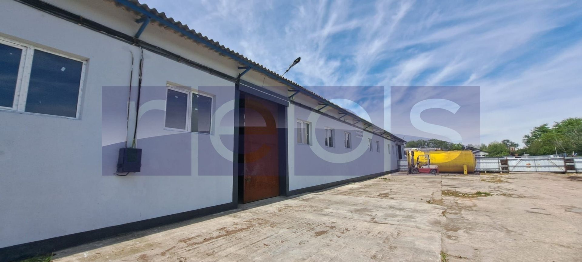 INCHIRIERE HALA INDUSTRIALA | 230 MP | CURTE INTERIOARA | UTILITATI COMPLETE - Poză 3