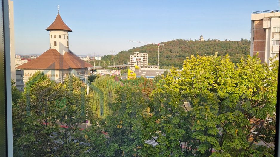 Apartament 2 camere, total decomandat, CUG, Iași – prima închiriere, stație în fața scării - Poză 8