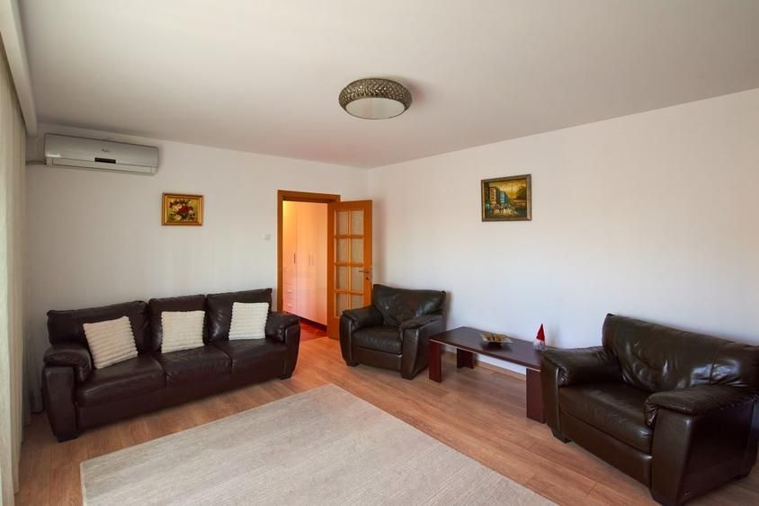 2 camere | prima inchiriere | centrala proprie | Sebastian - Razoare - Poză 3