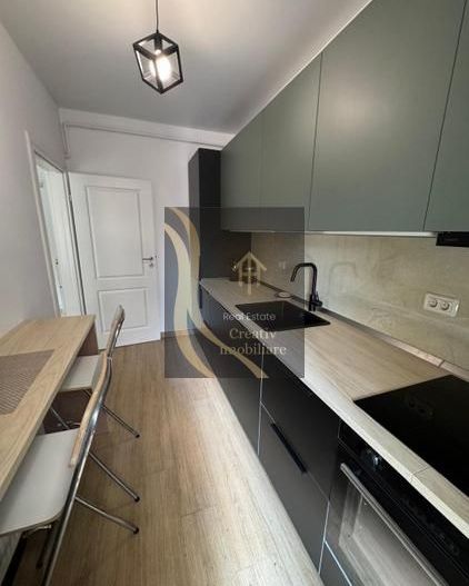 Garsoniera mobilata nou complet Central Adress Residence + loc parcare - Poză 5