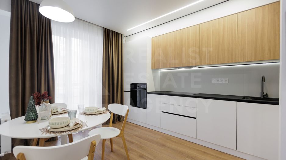 Vânzare, apartament, 1 dormitor + living, str. Ghica Vodă, Botanica - Poză 1